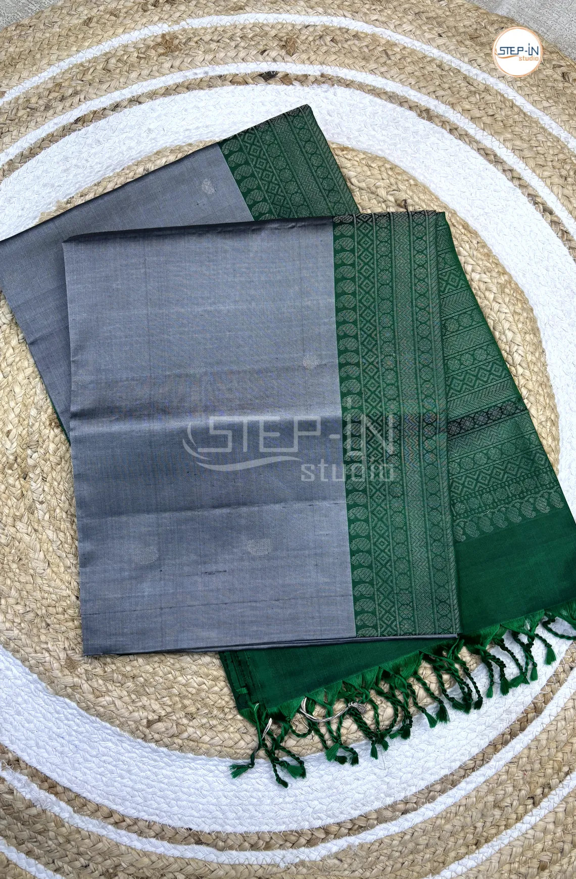 Grey & Green Floral Mango Design Soft Silk Saree With Contrast Blouse and Intricate Zari Big Design Border & Mango Argyle Design Pallu
