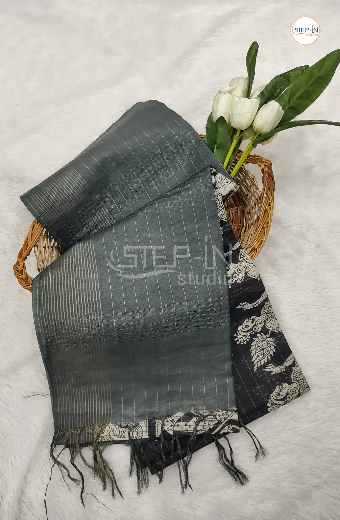 Bhagalpuri Linen Saree With Contrast Pallu and Blouse - Black & Grey