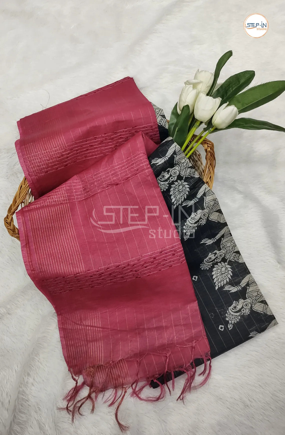 Bhagalpuri Linen Saree With Contrast Pallu and Blouse - Black & Pink