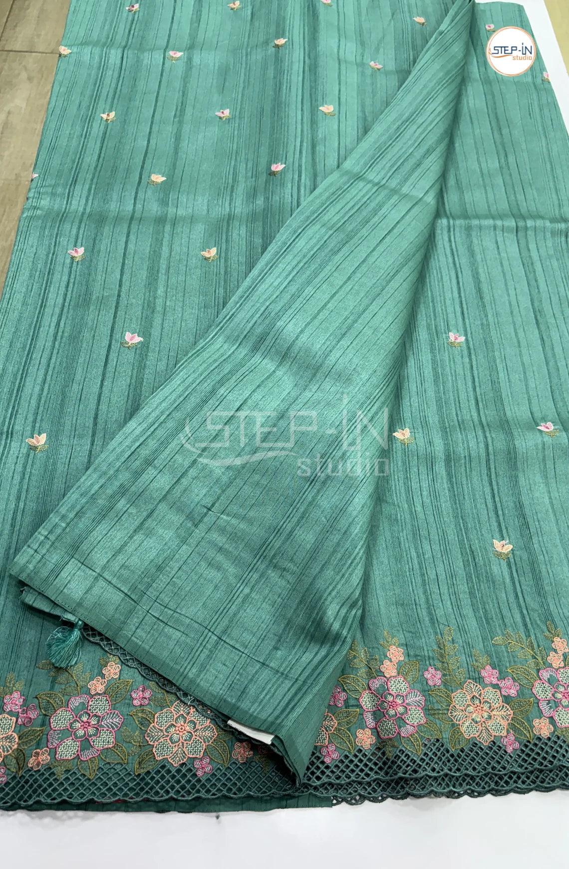 Blended Tussar Saree with Cutwork Border - Rama Green