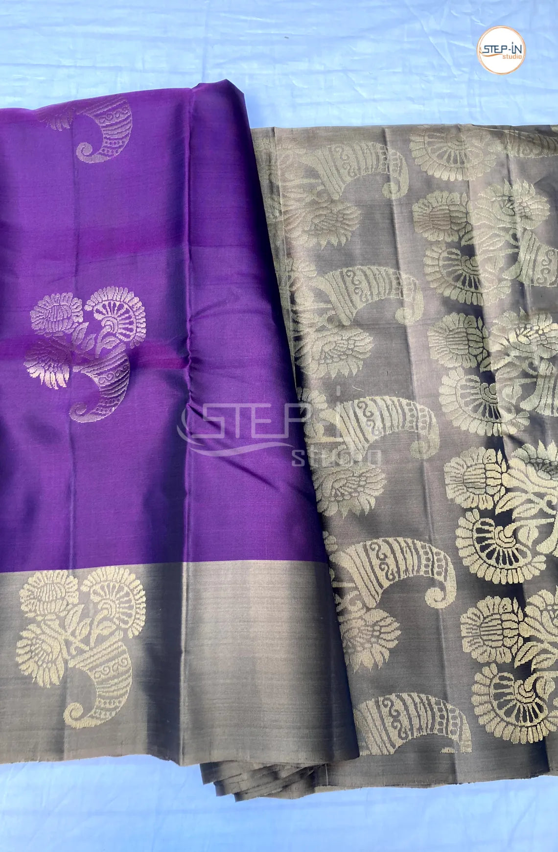 Floral Design Soft Silk Saree With Contrast Boluse and Pallu - Purple & Gold