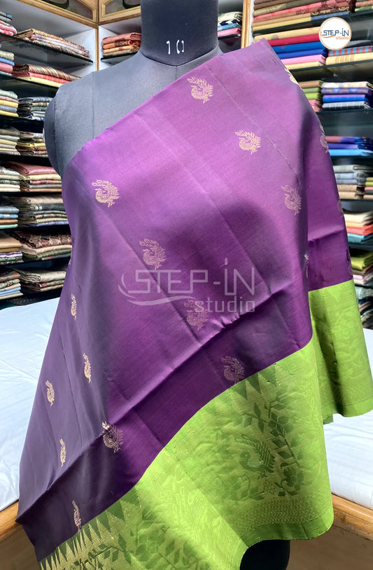 Floral Design Soft Silk Saree With Contrast Boluse and Pallu - Purple & Green