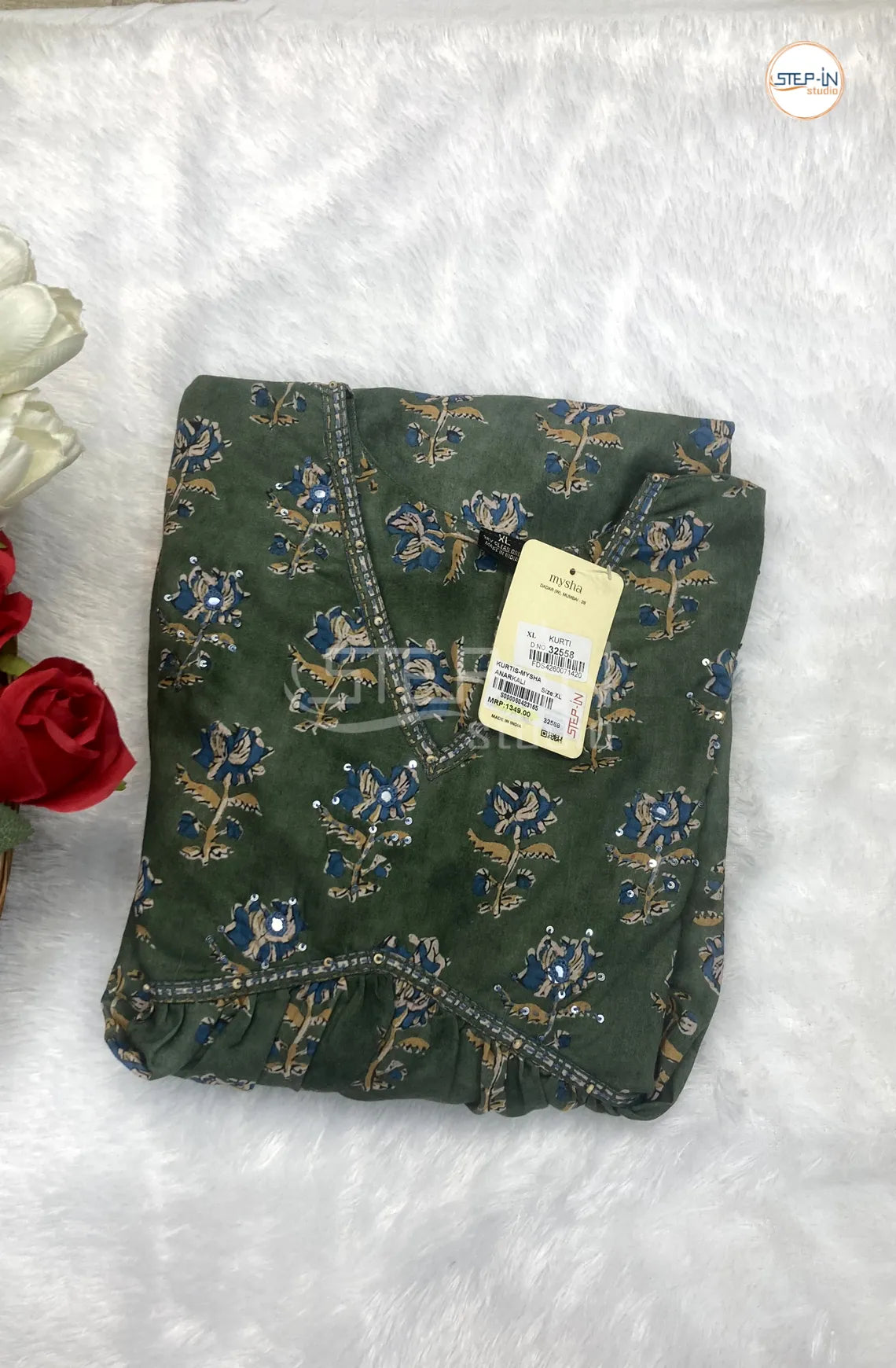 Floral Printed V Neck Mirror Work Top - Green