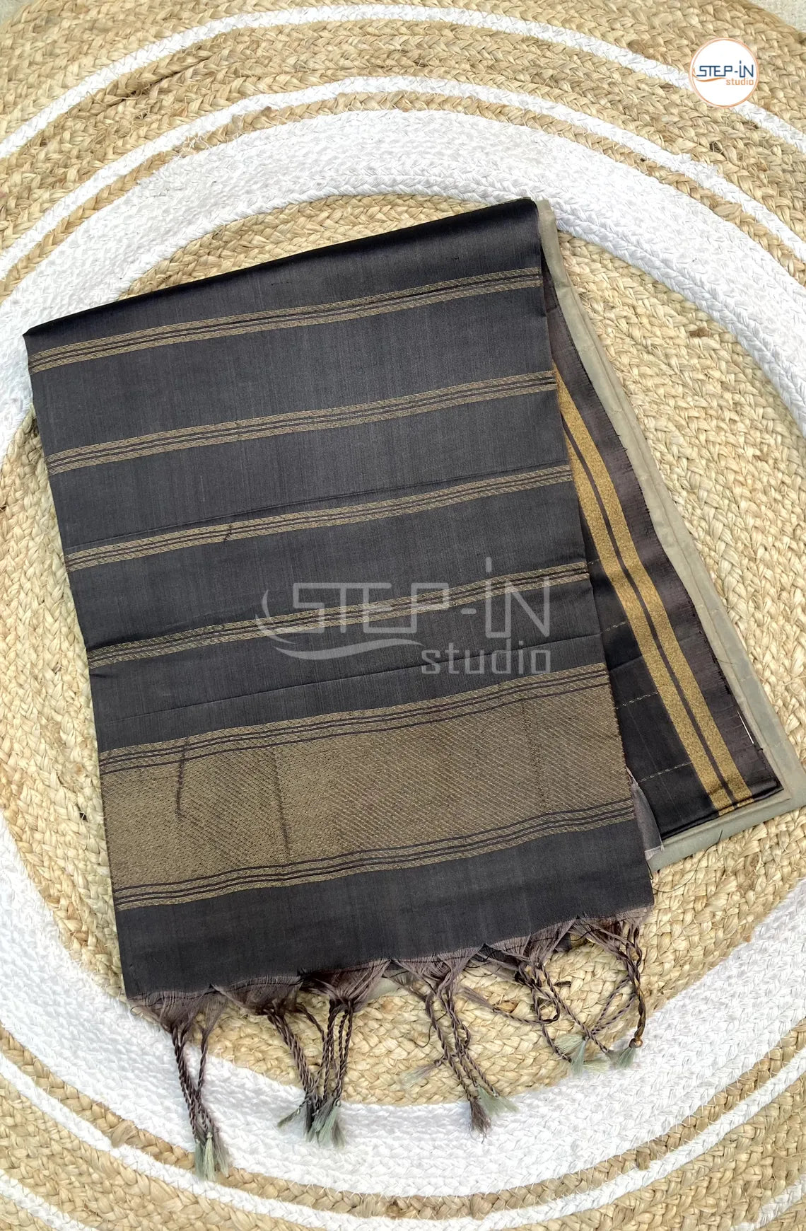 Zari Lines Design Soft Silk Saree With Contrast Boluse and Pallu- Grey & Black