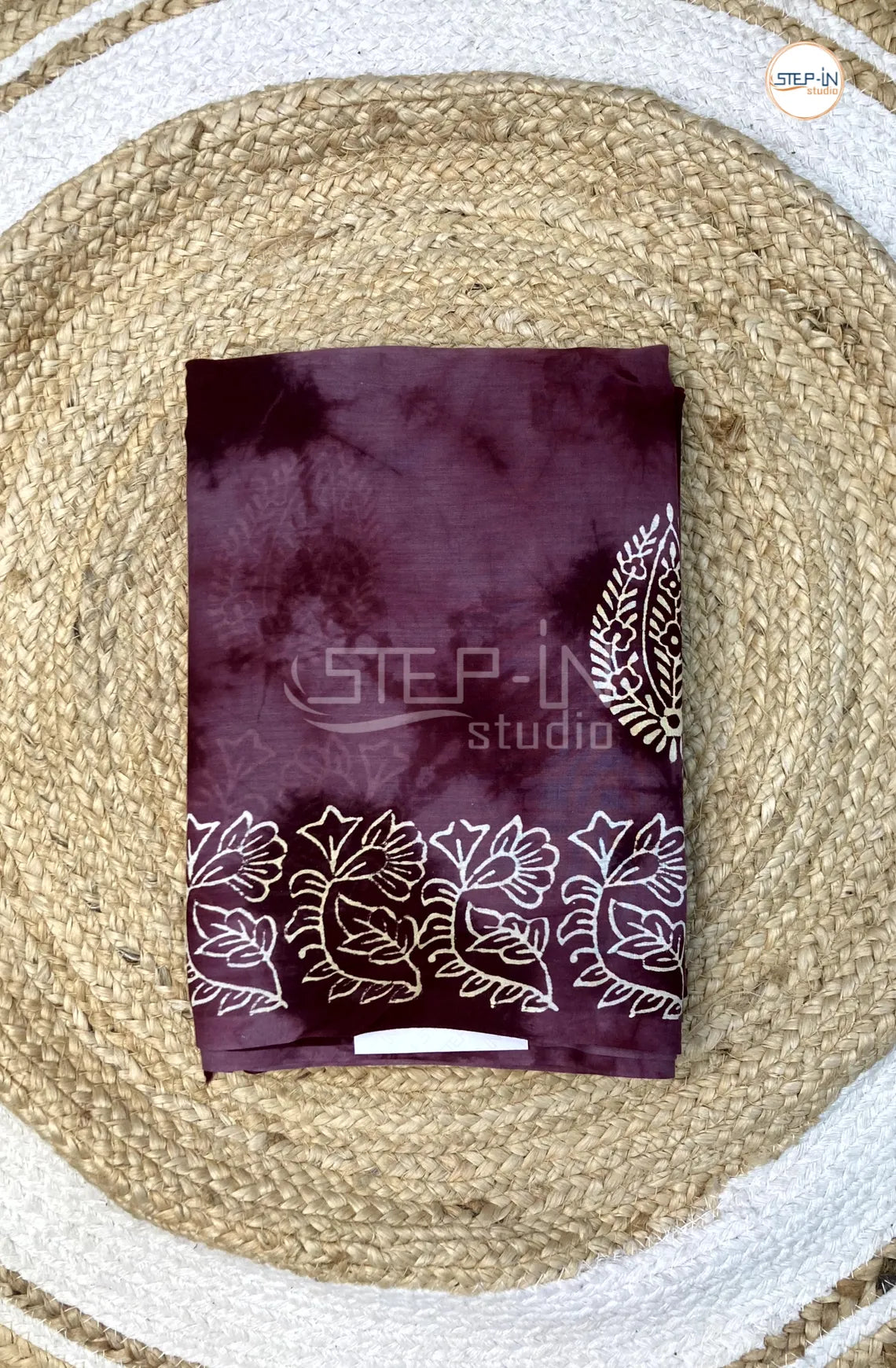 Mul Cotton Saree With Batik Printed - Maroon