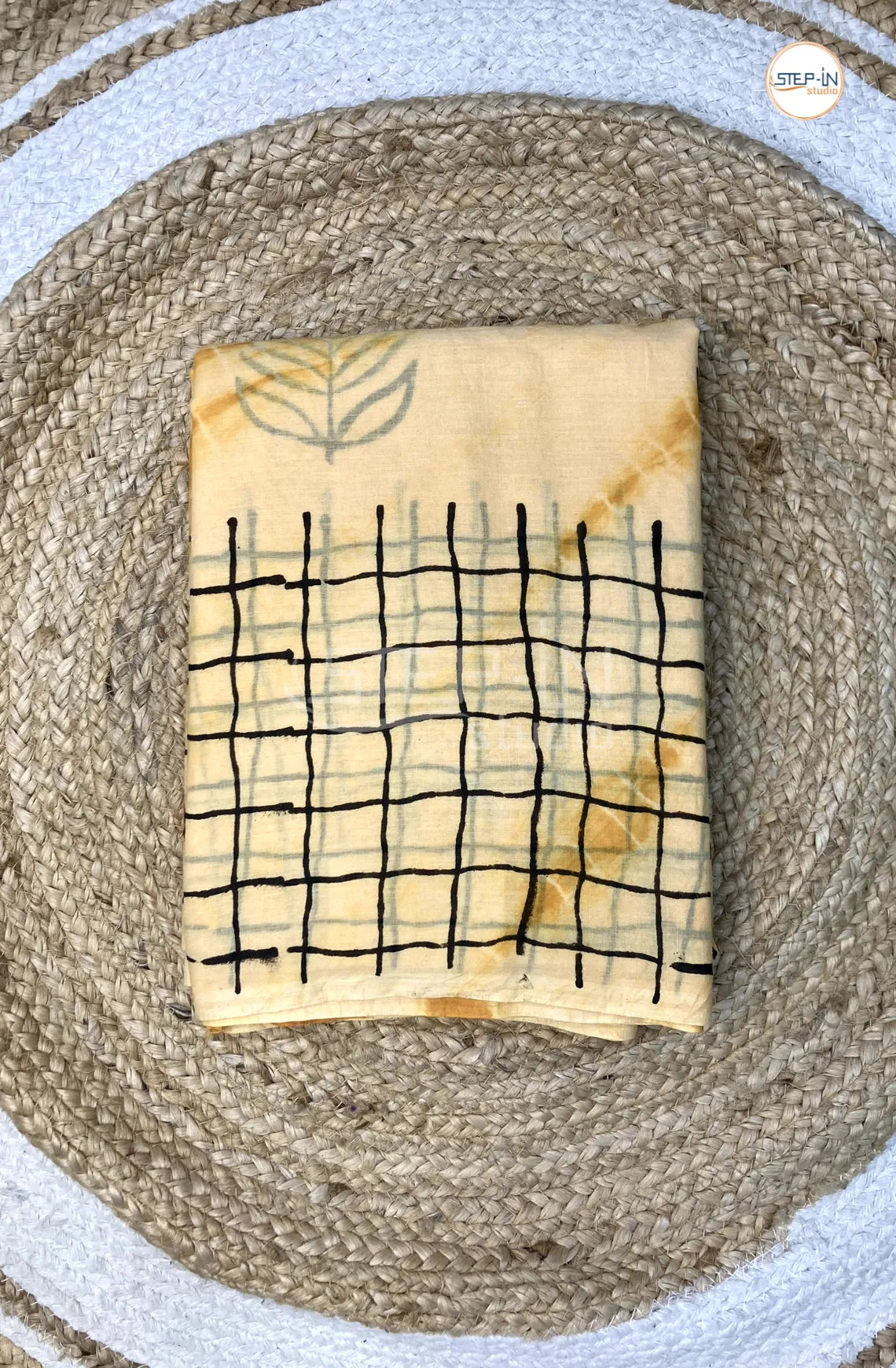 Mul Cotton Saree With Batik Printed - Yellow