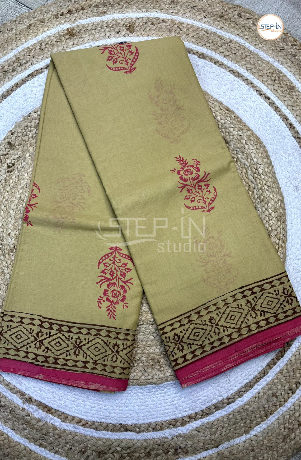 Pure Ivory Color Soft Cotton Saree With Flower Print & Hand Block Design Border and Self Blouse