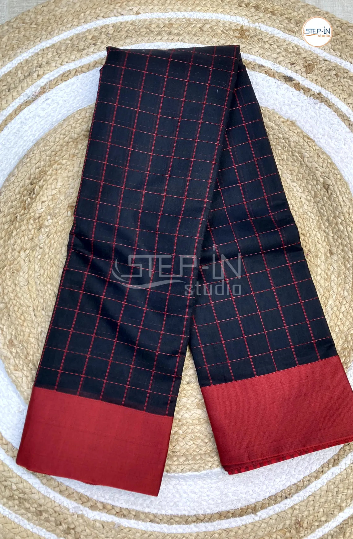 Silk Cotton Saree With Mini Checked Body - Black with Red
