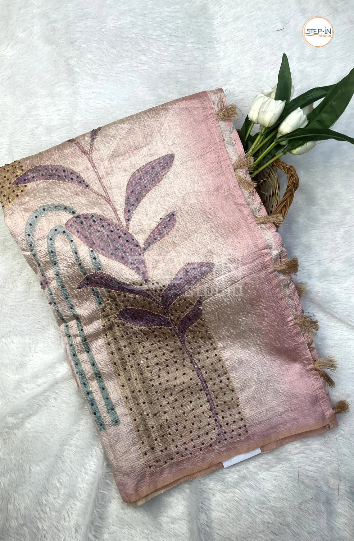 Soft Crush Tusser Saree With French Knot Work in Border & Pallu With Bloue - Pink