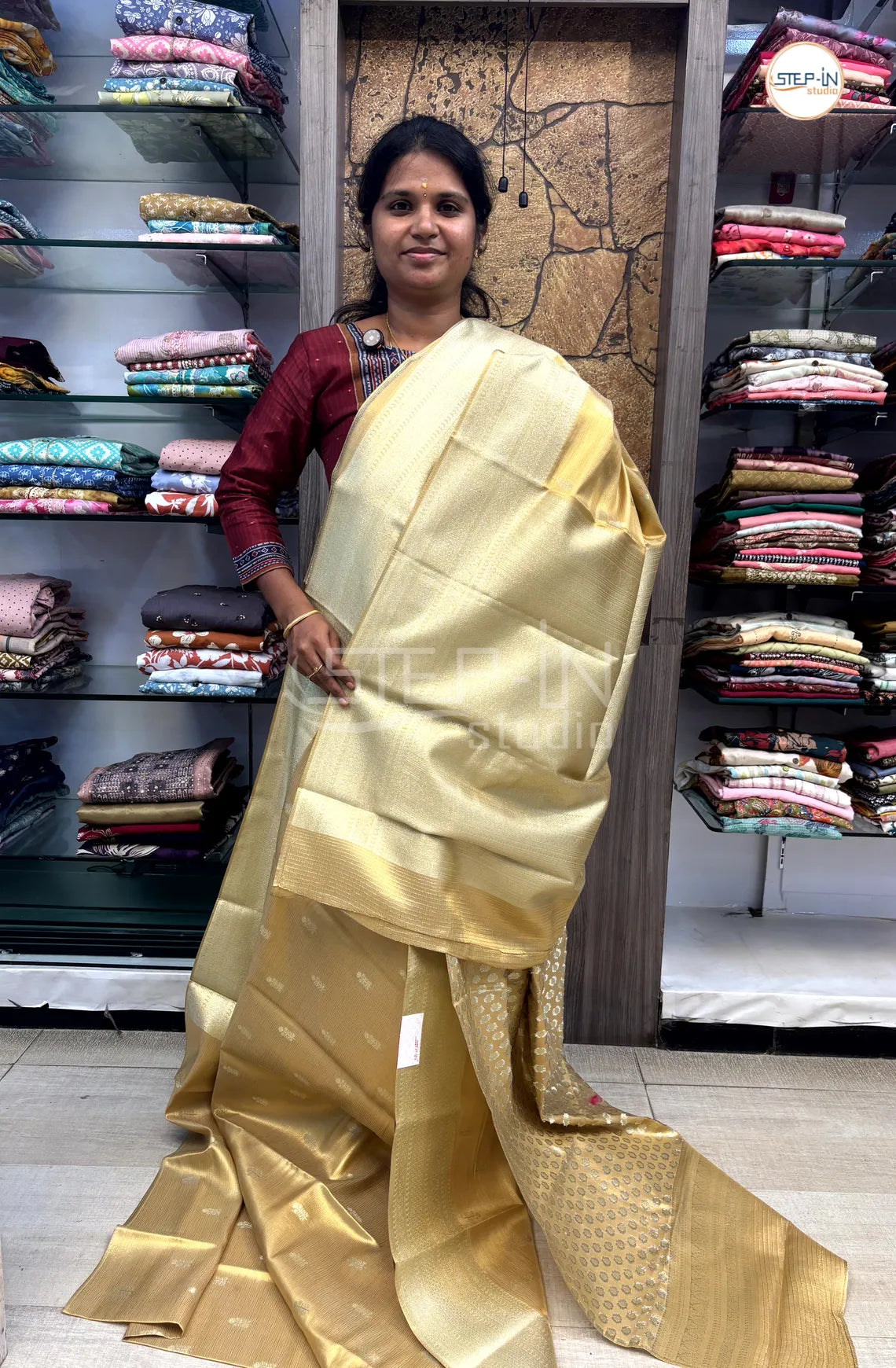 Tissue Gold Zari Weaving Saree With Self Pallu & Blouse - Gold