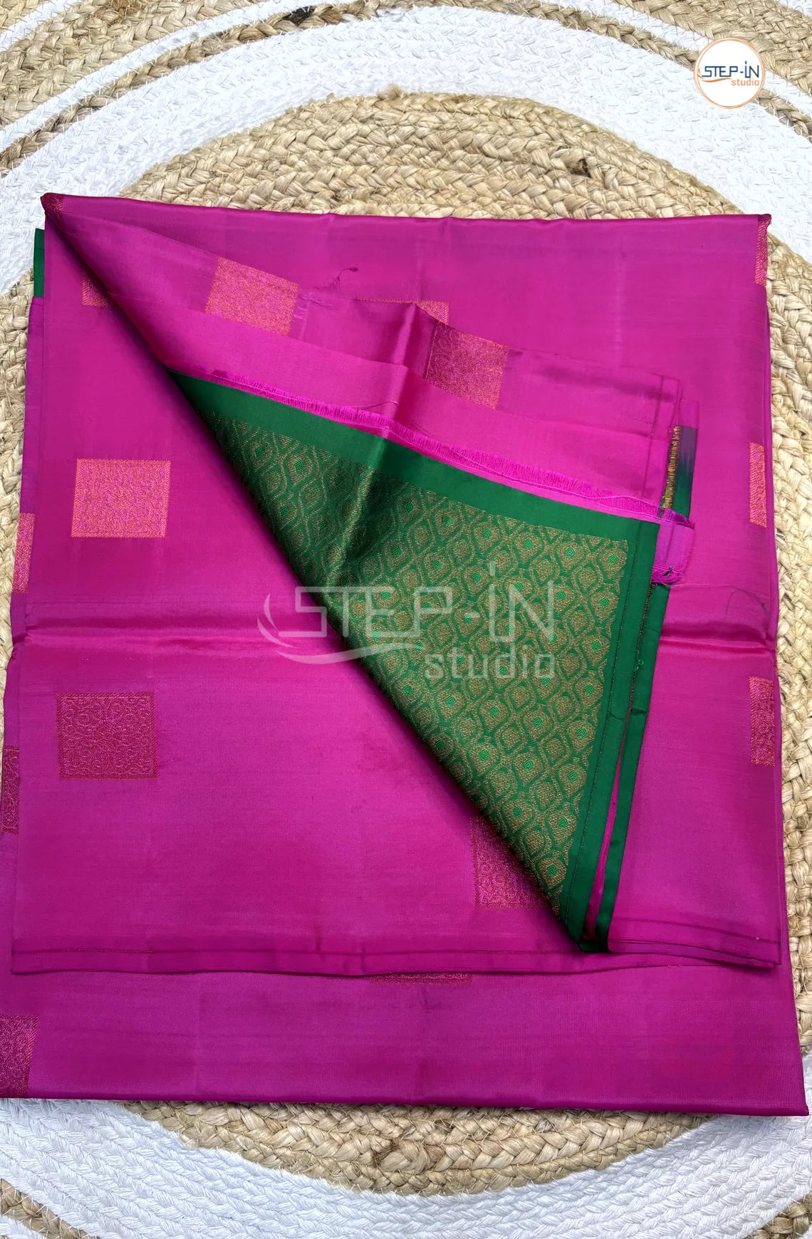 Pink & Green Floral Square Design Soft Silk Saree With Contrast Blouse and Plain Border & Argyle Design Pallu