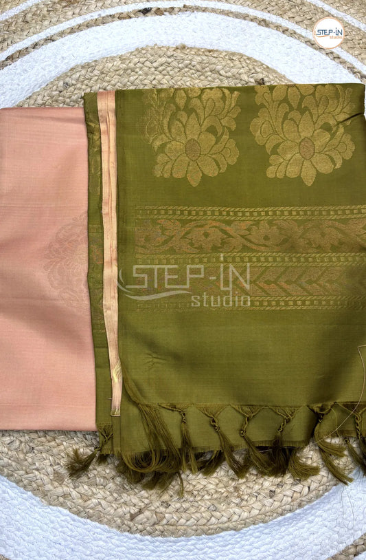 Ivory & Deep Saga Green Floral Motif Design Soft Silk Saree With Contrast Blouse and Plain Border & Design Pallu