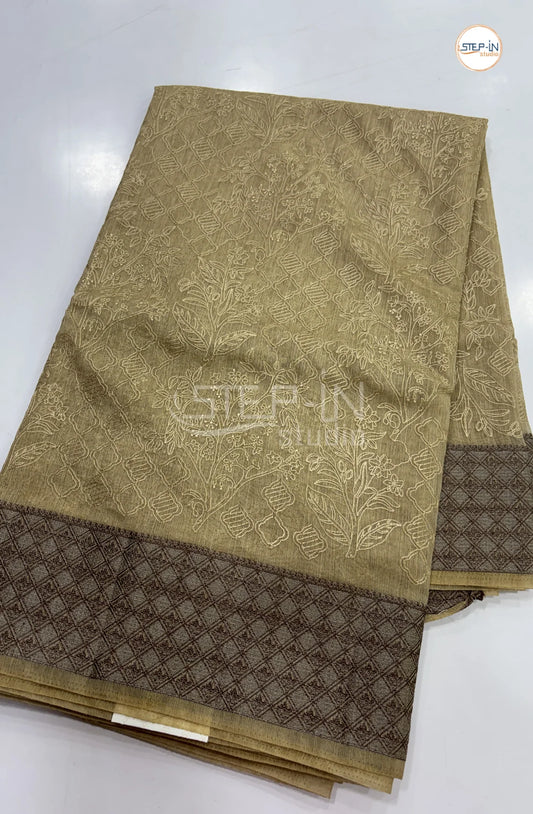 Art Linen Tissu Saree with Embroidery - Muted Beige