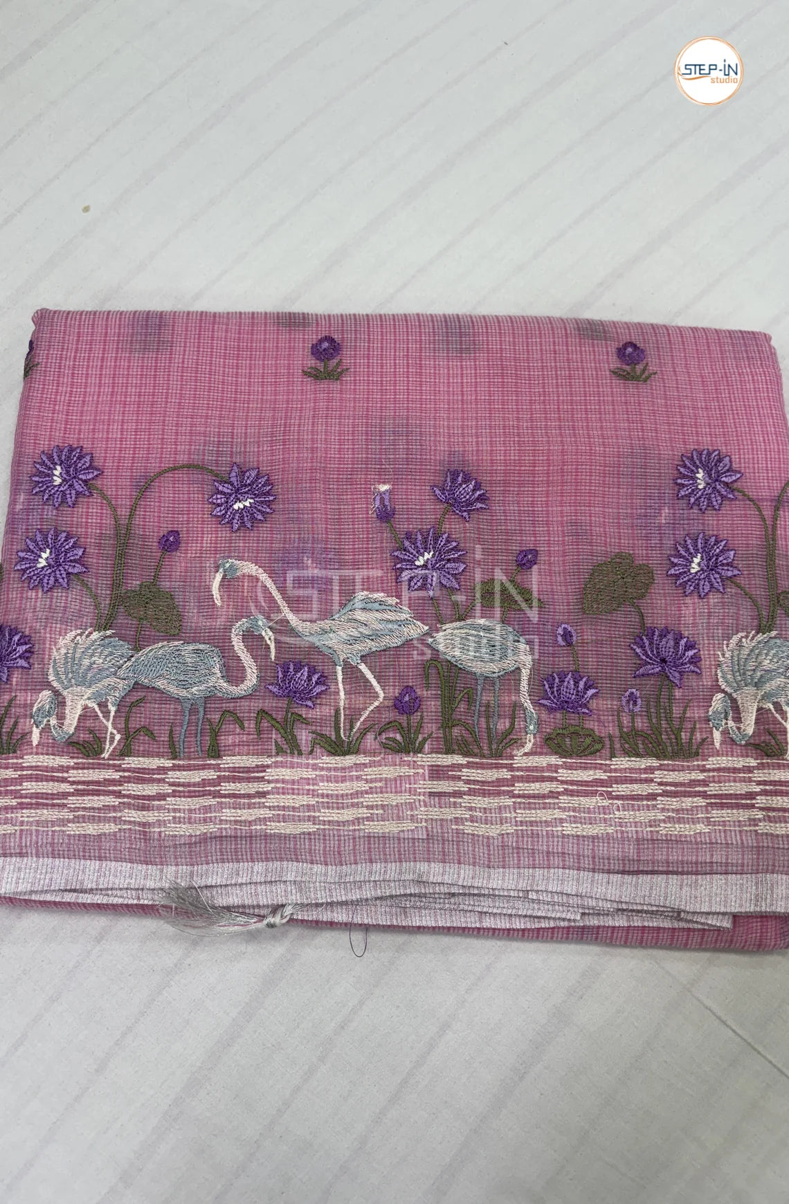 Art Linen Tissu Saree with Embroidery - Pink