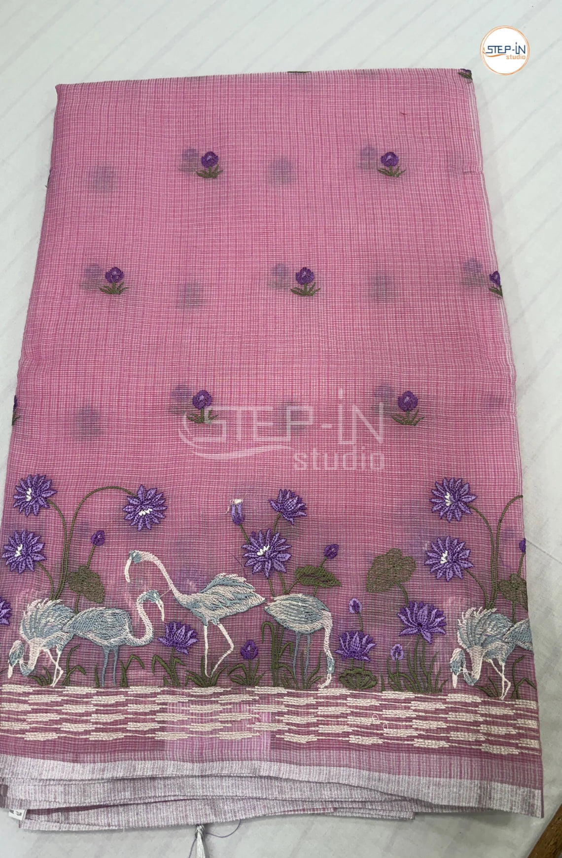 Art Linen Tissu Saree with Embroidery - Pink