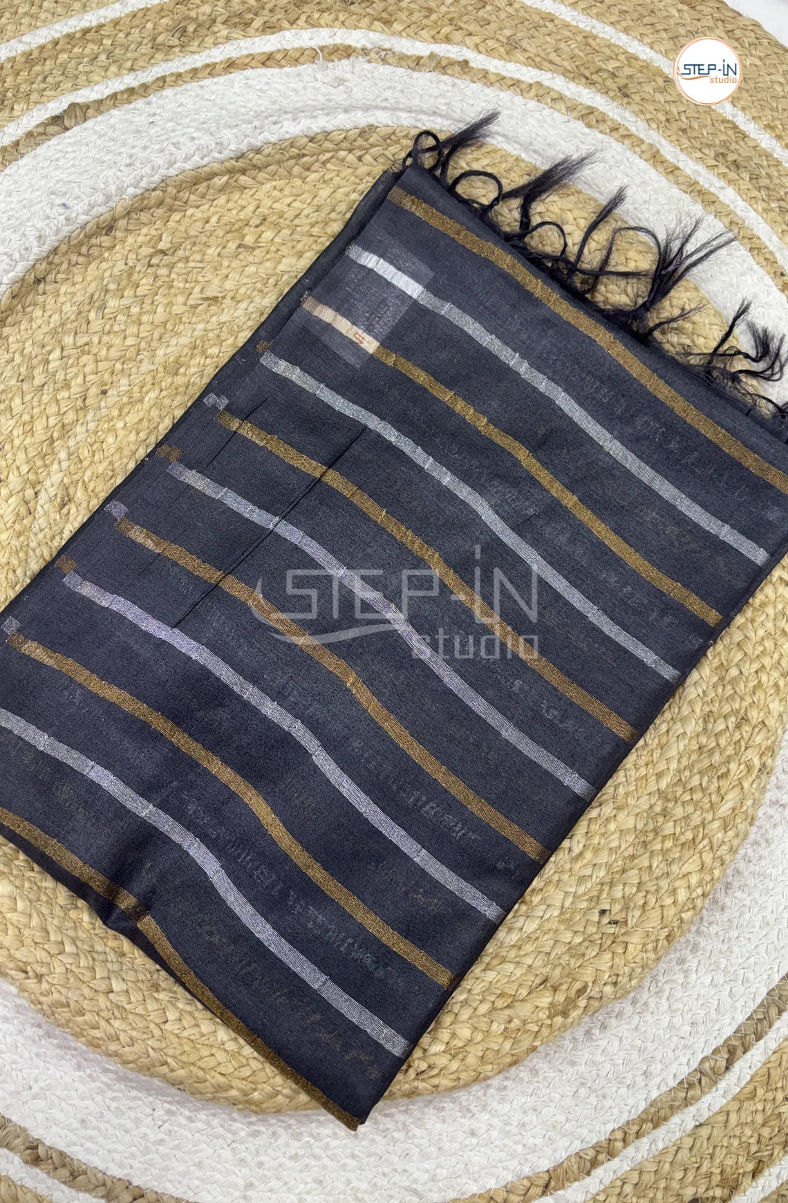 Art Silk Saree With Vertical Lines-Grey
