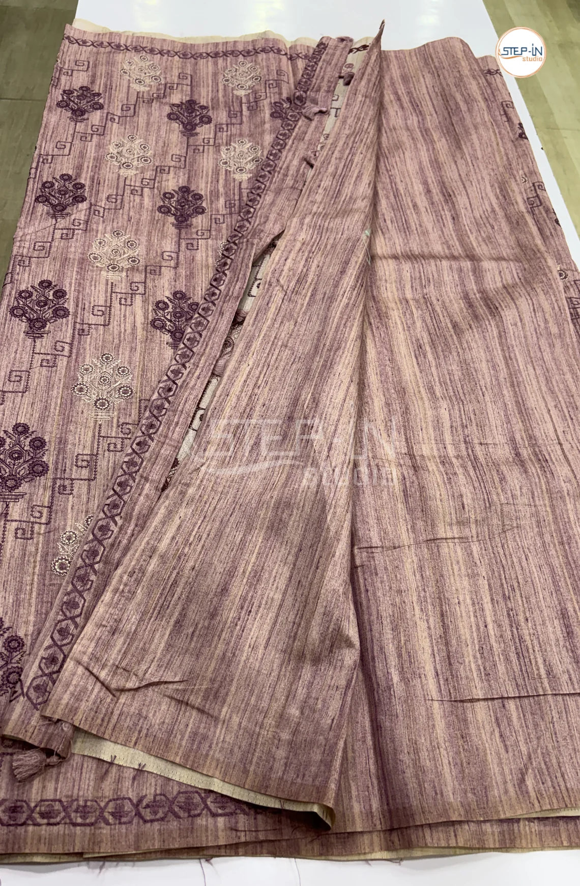 Art Tussar Saree with Embroidery - Maroon