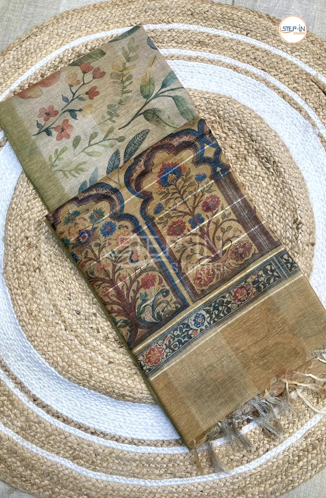 Baswada Linen Abstract Leaf Printed Saree - Lime Green