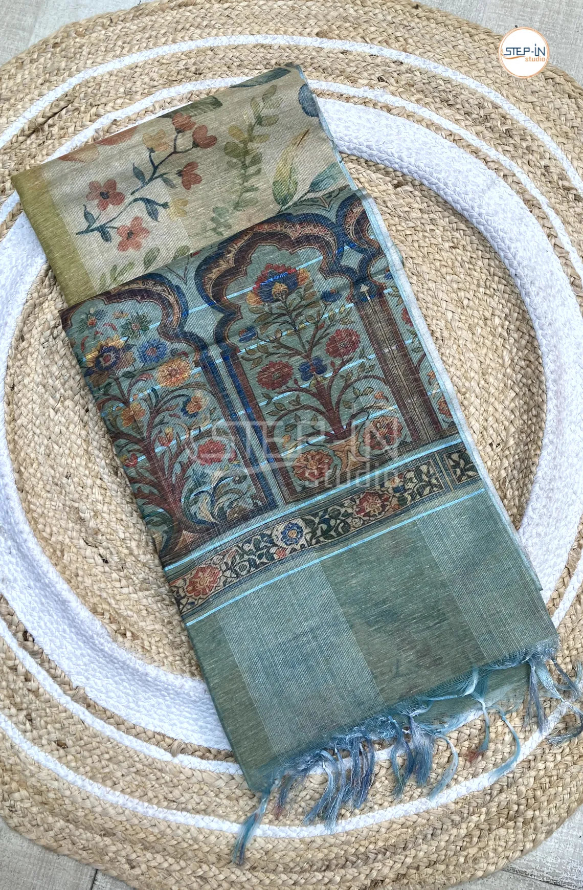 Baswada Linen Abstract Leaf Printed Saree - Mint Green