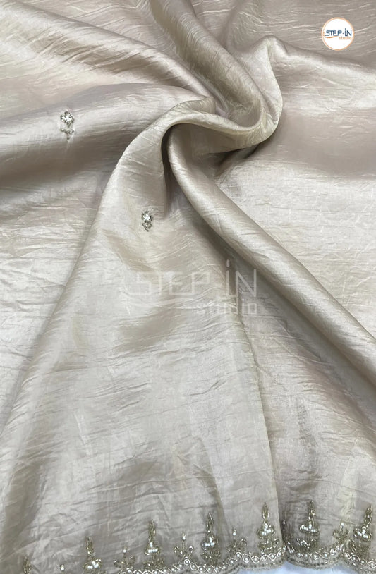 Beige Tissu Saree With Jamki Border and Pallu & Printed Blouse