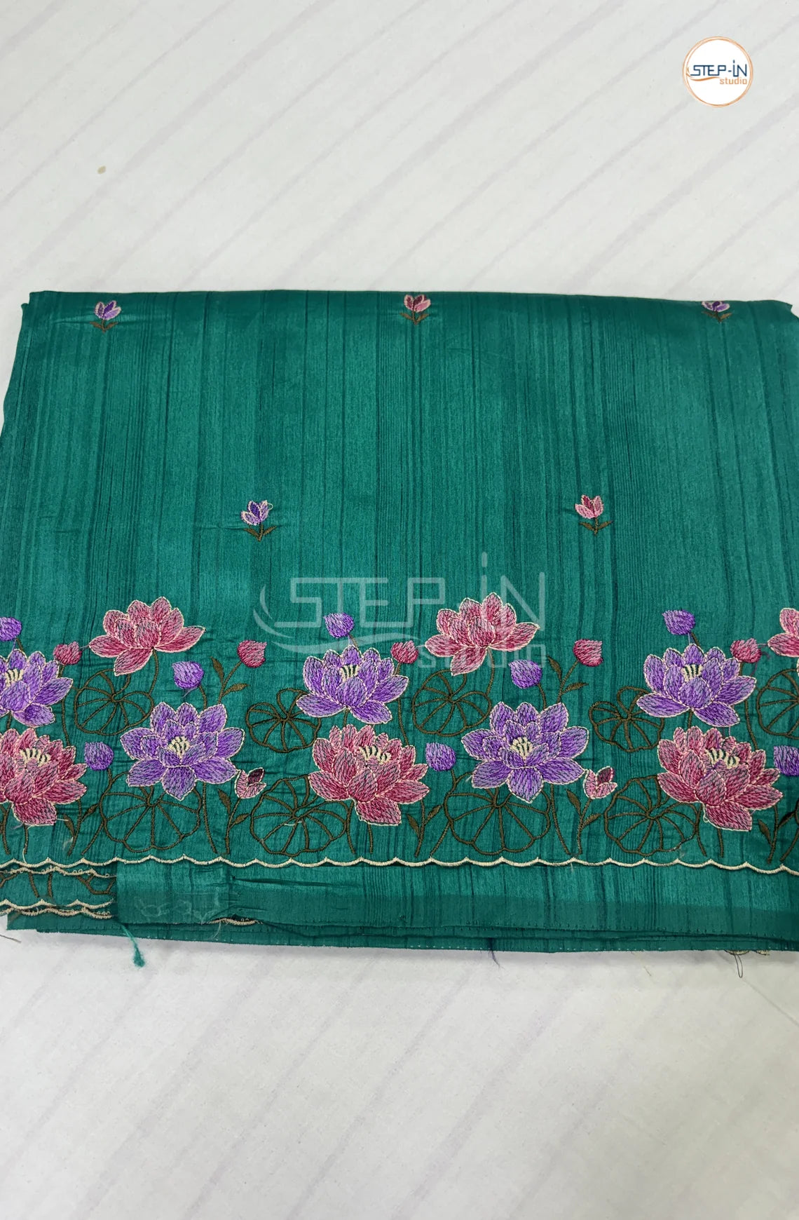 Blended Tussar Saree with Scalloped Work Border -Green
