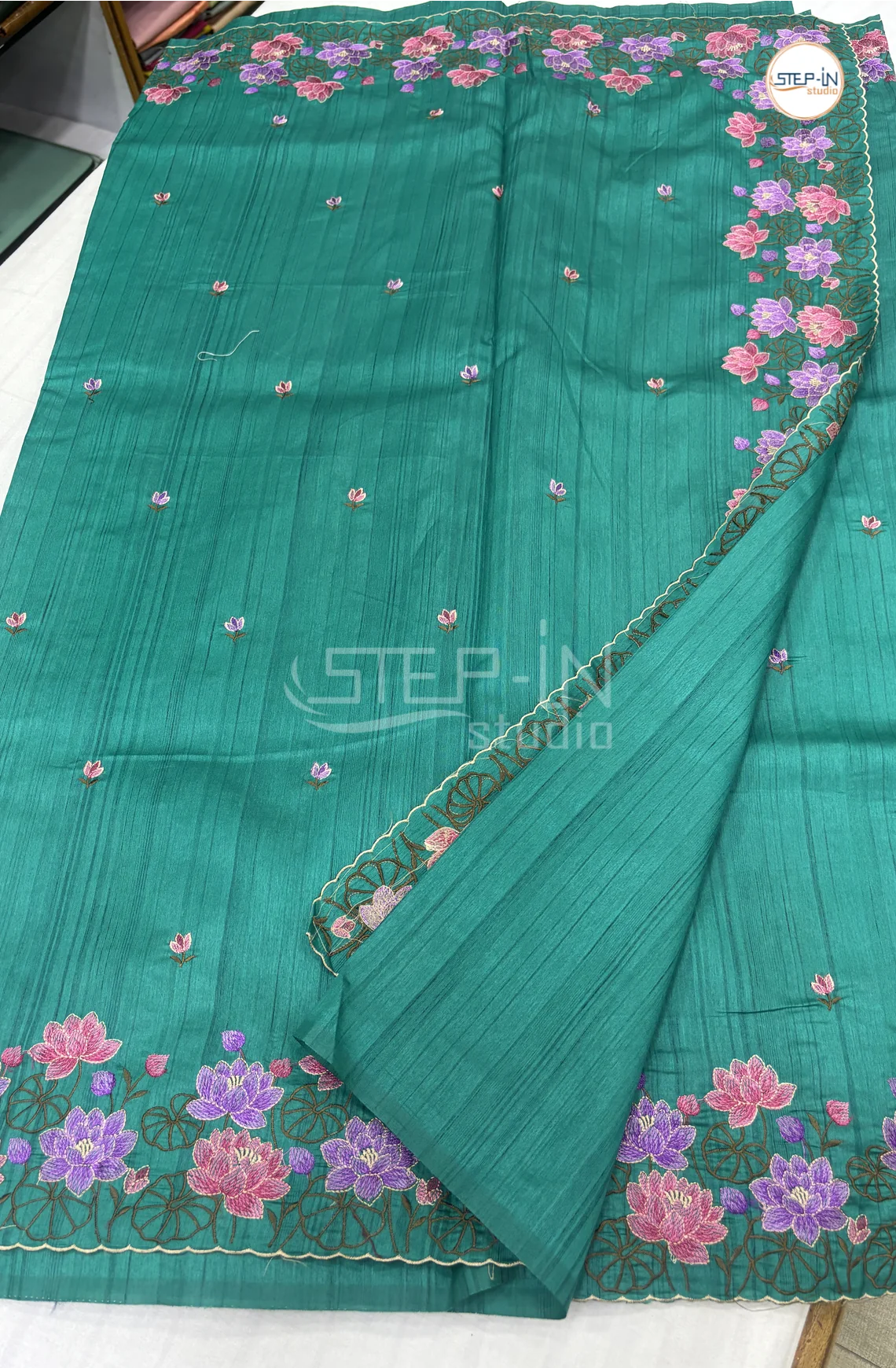 Blended Tussar Saree with Scalloped Work Border -Green