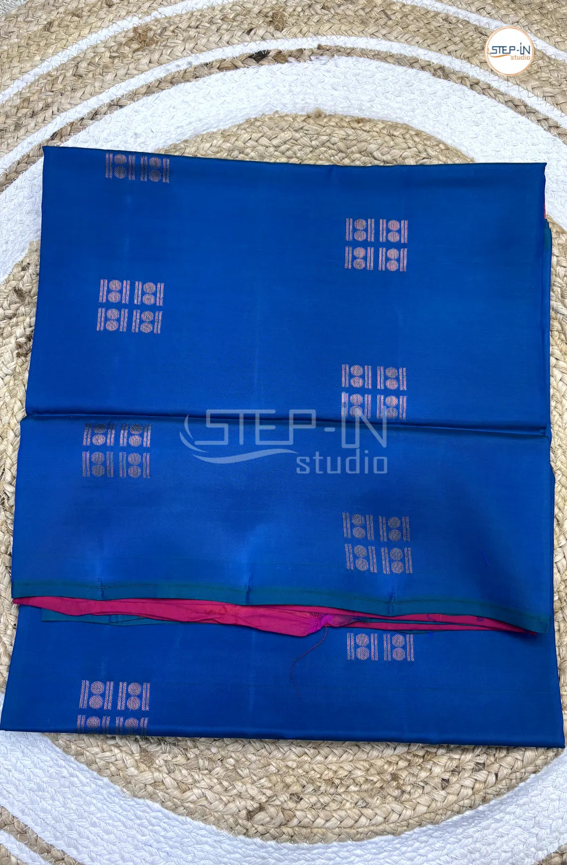 Blue & Pink Floral Square Design Soft Silk Saree With Contrast Blouse and Plain Border & Square Design Pallu
