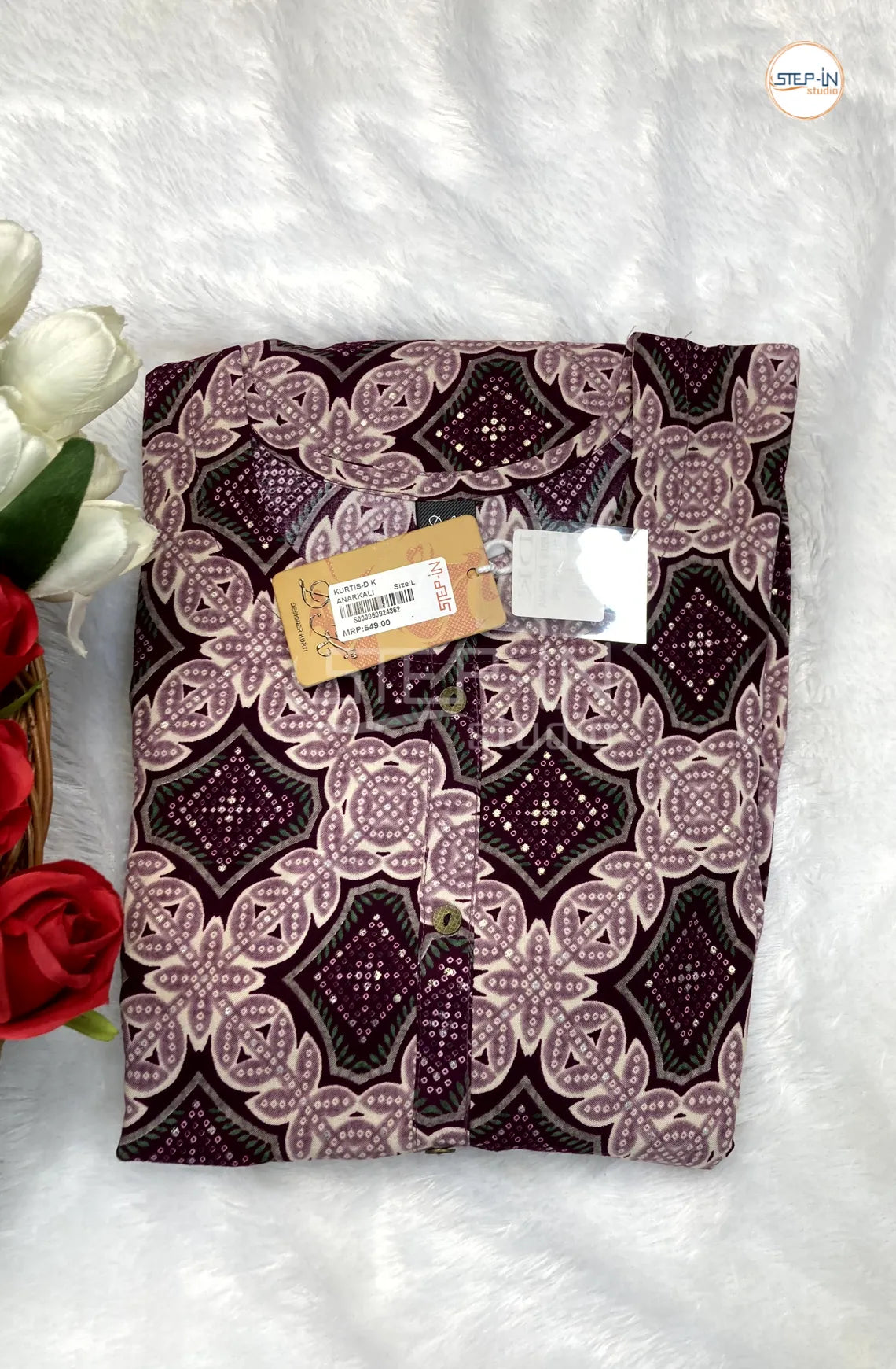 Floral FleurDeLys Printed Top - Light Pink & Maroon