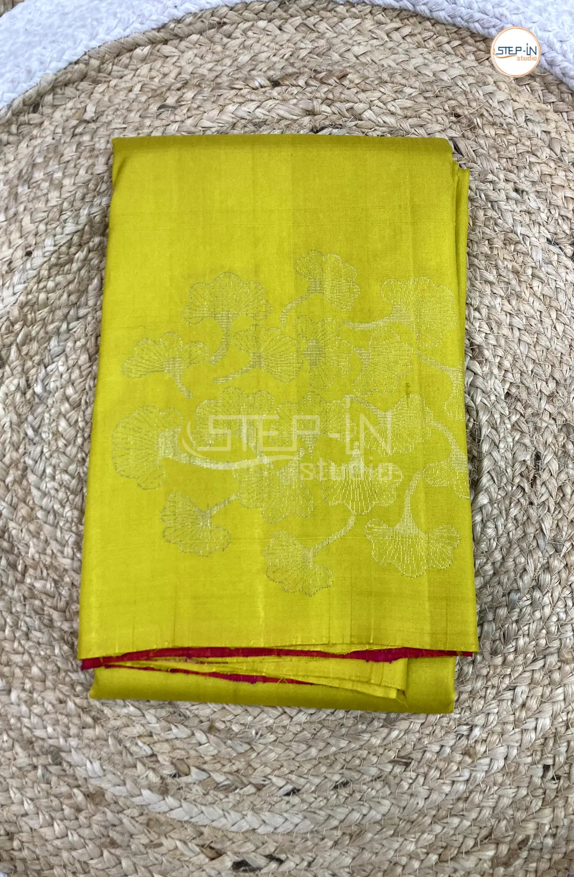 Floral Flower Design Soft Silk Saree With Contrast Blouse and Plain Border & Pallu- Lime yellow & Red