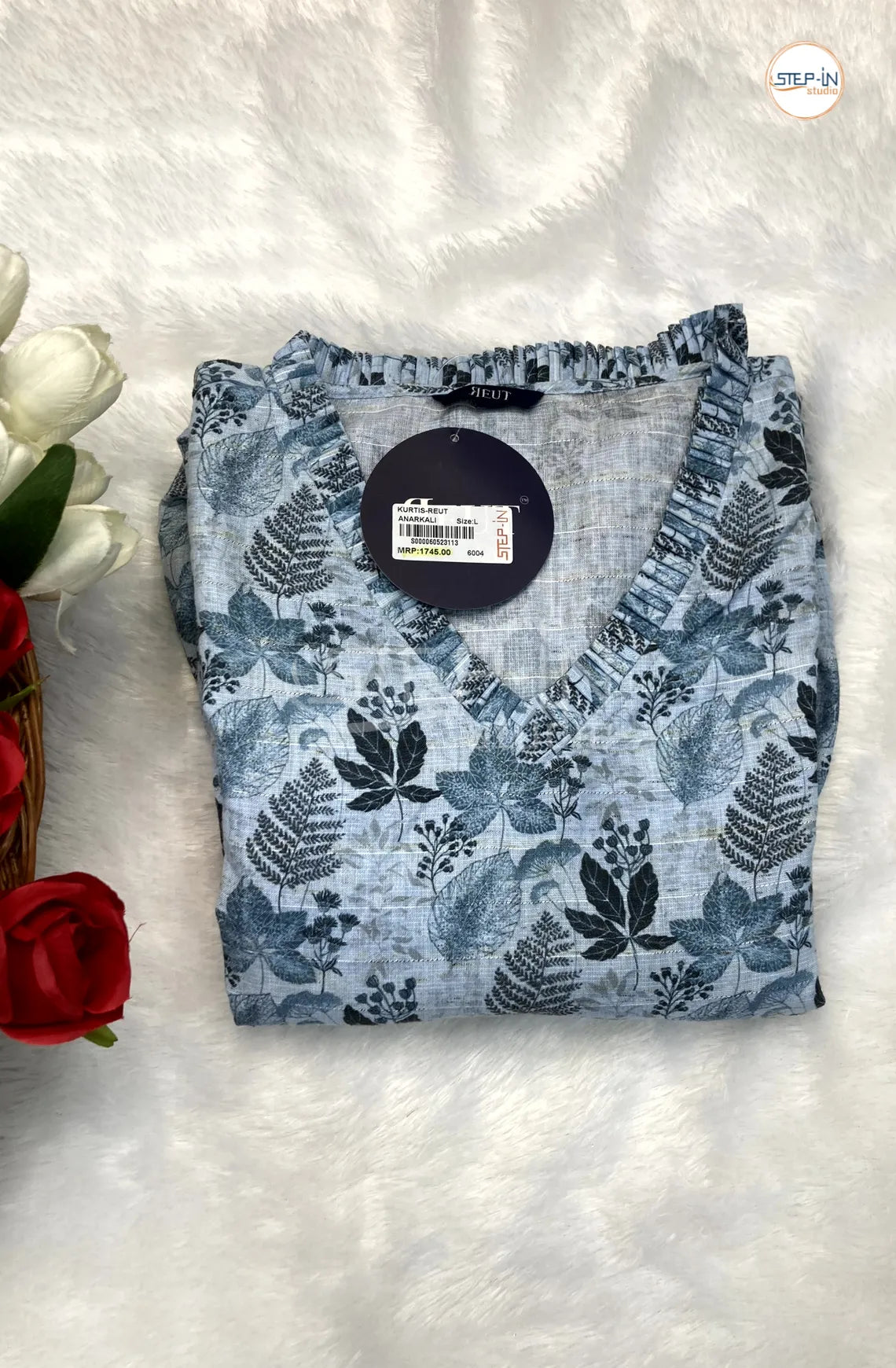 Floral Leaf Printed Neck Work Top-Topaz Blue