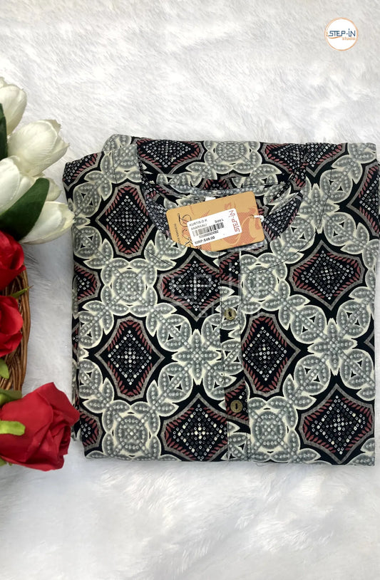 Floral Quatrefoil Printed Top - Brown & Ivory