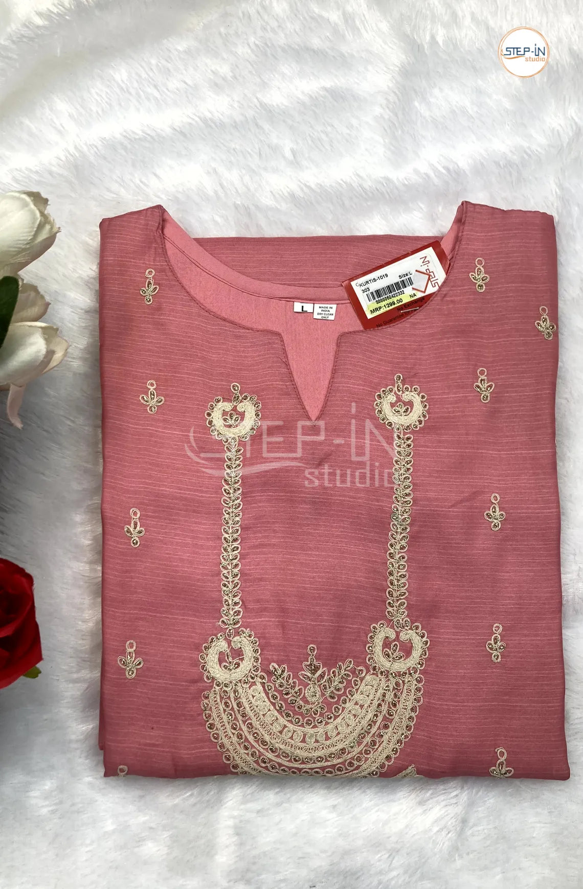 Floral White Embroiderd Top - Quartz Pink