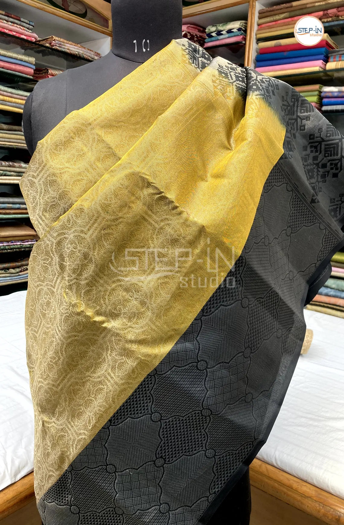 Geometric Design Soft Silk Saree With Contrast Boluse and Pallu - Gold & Black