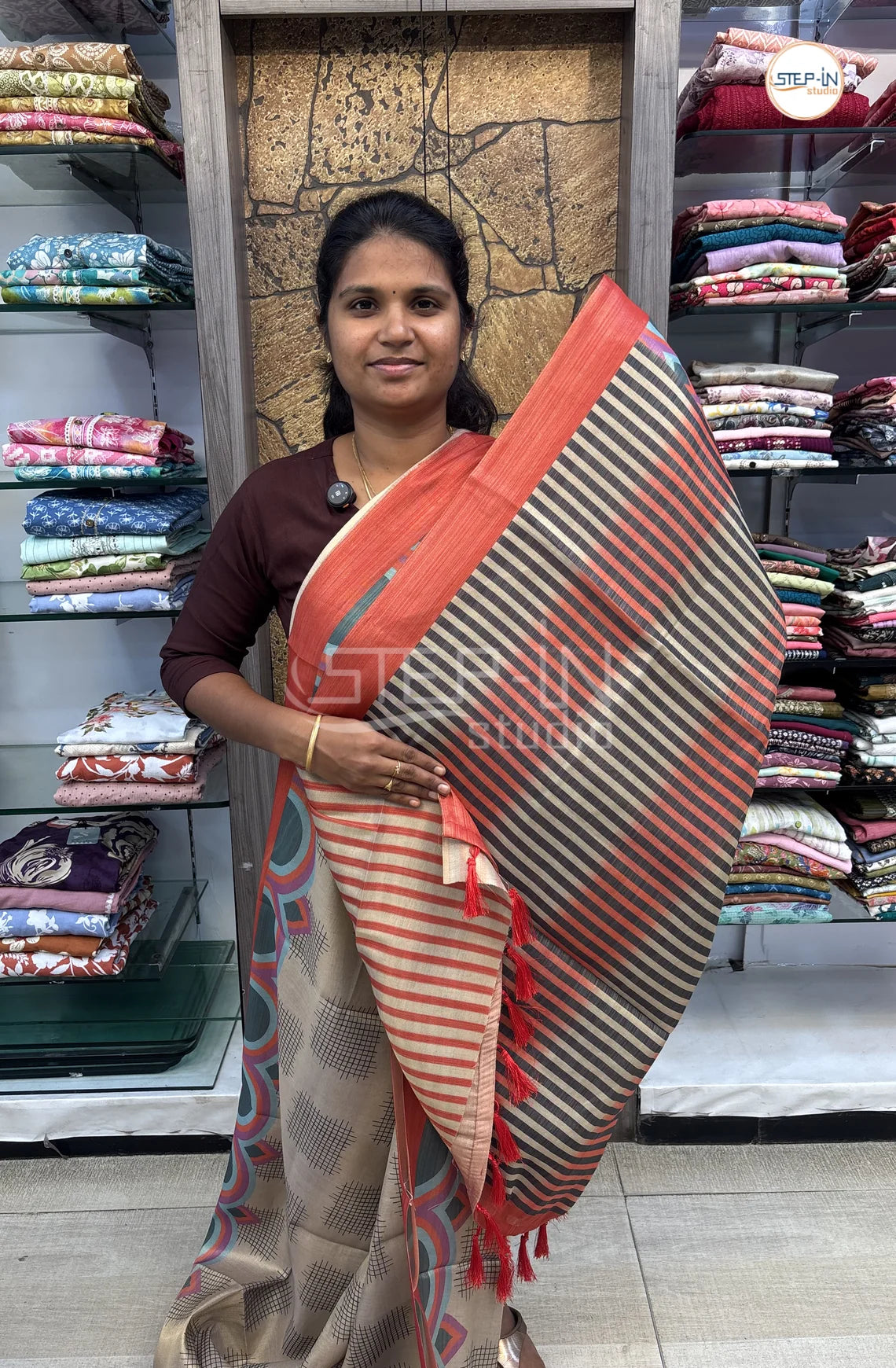 Geometric Printed Soft Linen Saree-Darkorange