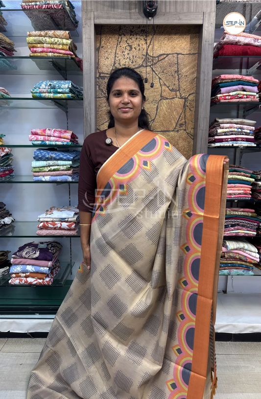 Geometric Printed Soft Linen Saree-Orange