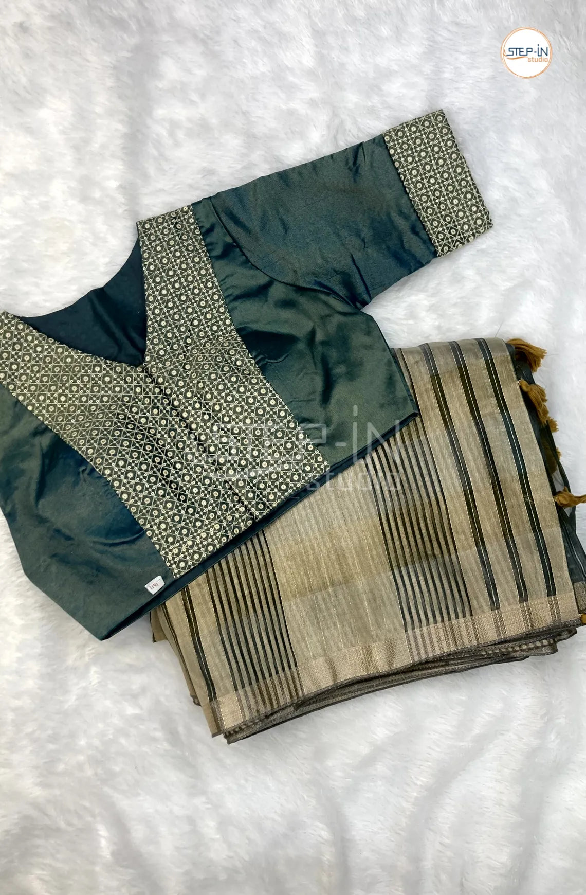Green Striped Design Tissu Saree With Striped Zari Design Pallu and Lace Border & Contrast Jamki Work Readymade Blouse