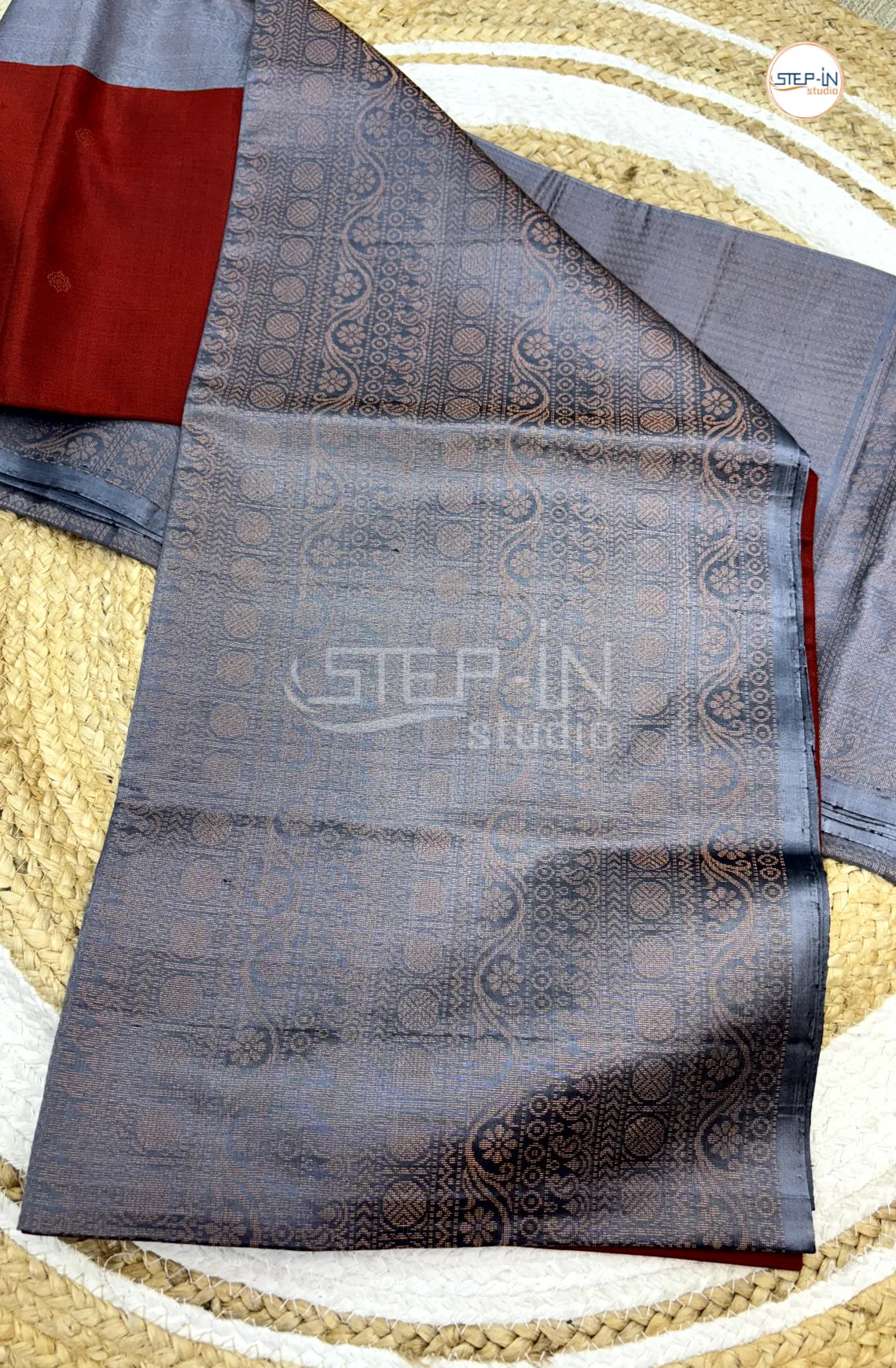 Maroon & Grey Floral Design Soft Silk Saree With Contrast Blouse and Intricate Zari Big Design Border & Design Pallu