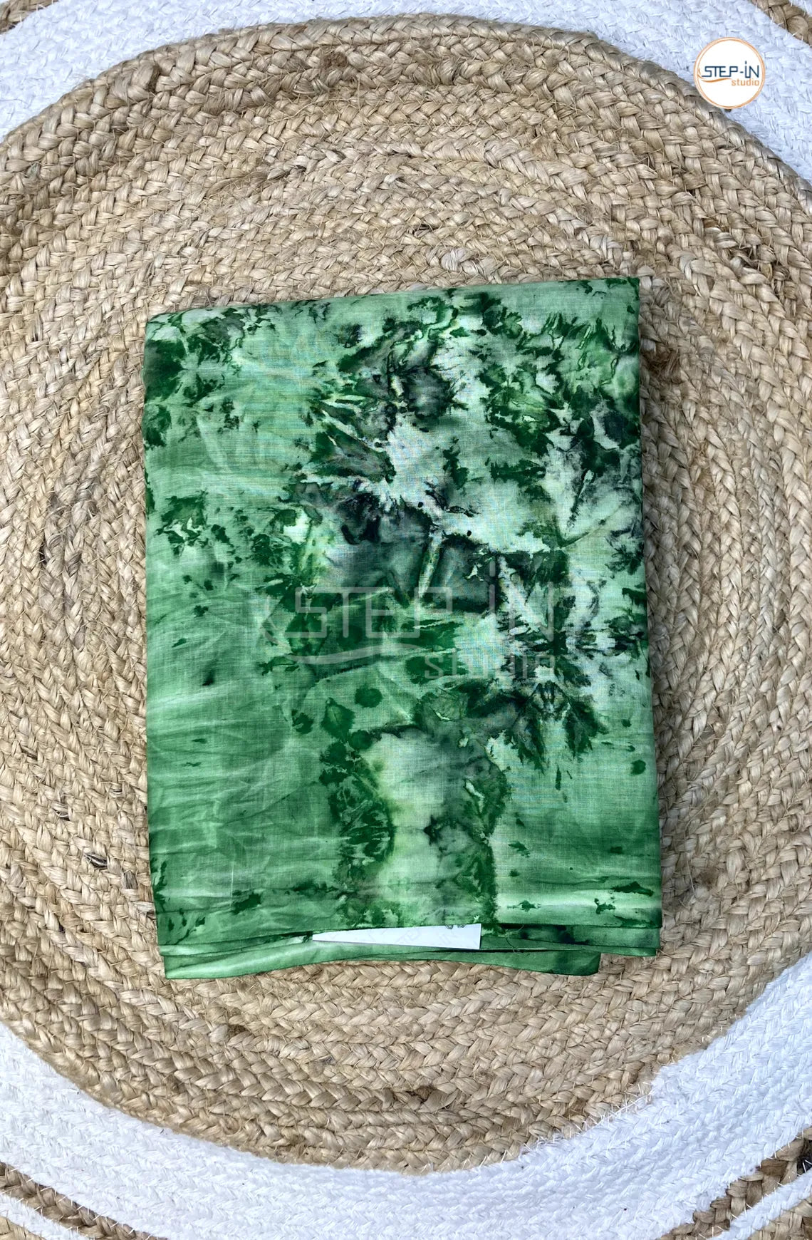 Mul Cotton Saree With Marble Printed - Green & Dark Green