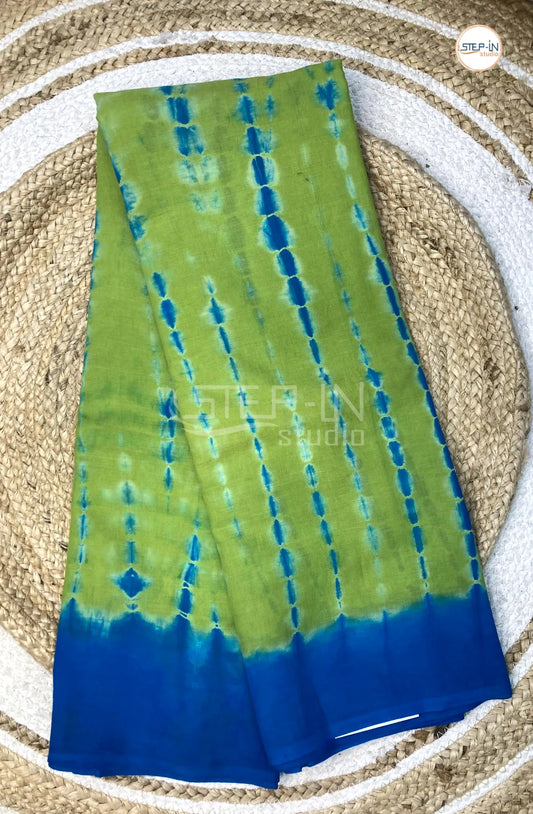Mul Cotton Saree With Shibori Printed - Royal Blue & Green