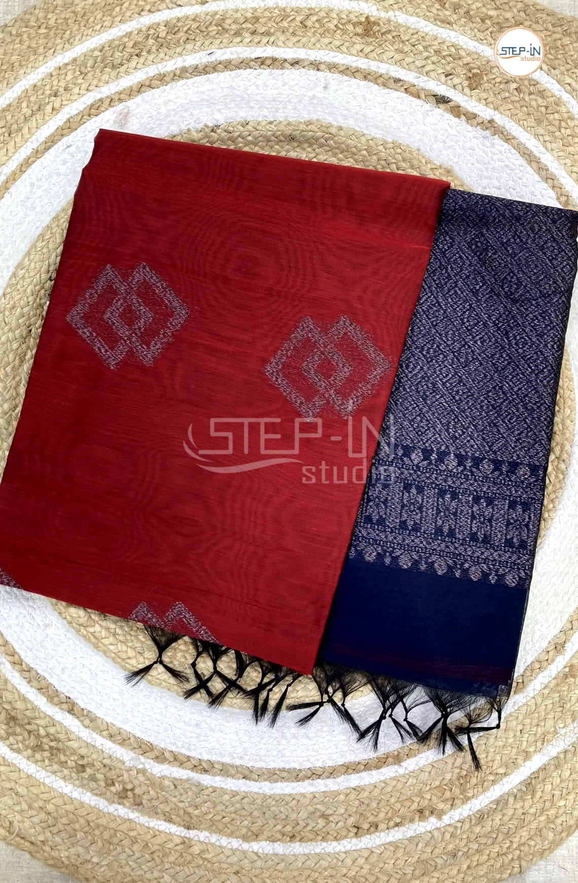 Neem Zari Silk Cotton Saree - Red With Blue