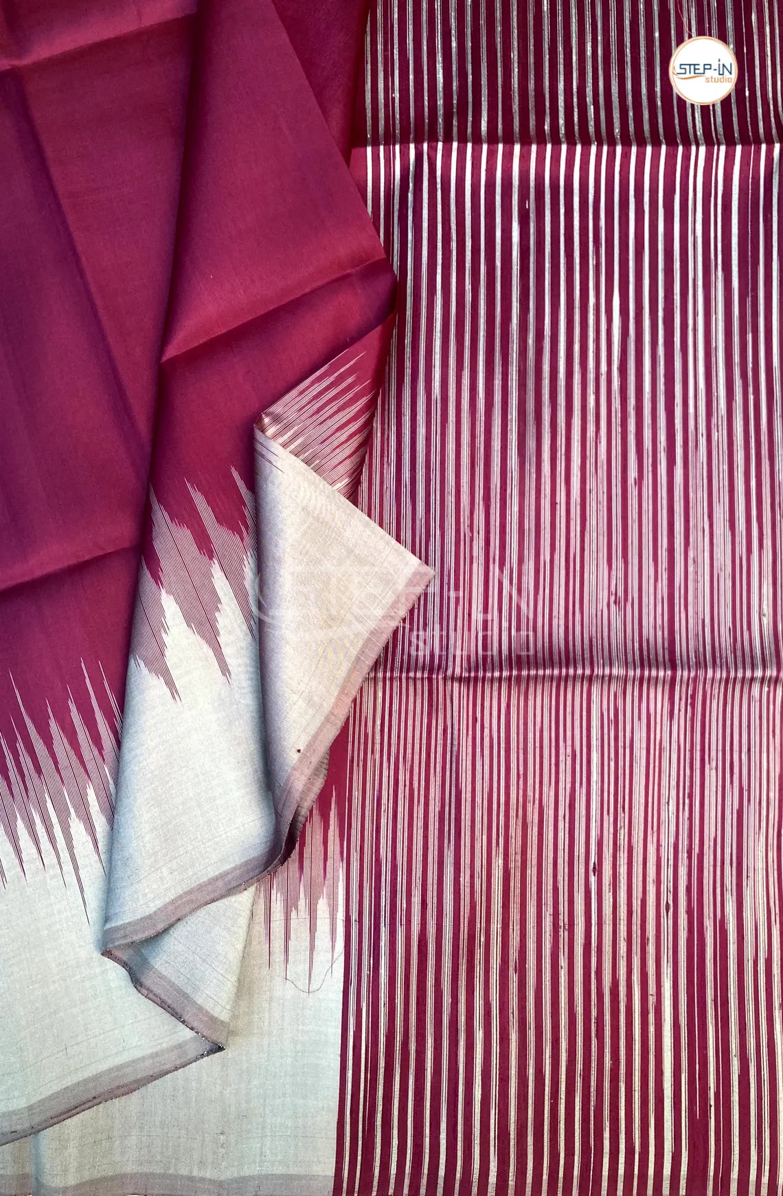 Plain Raw Soft Silk Saree With Contrast Boluse and Pallu -Maroon & Grey