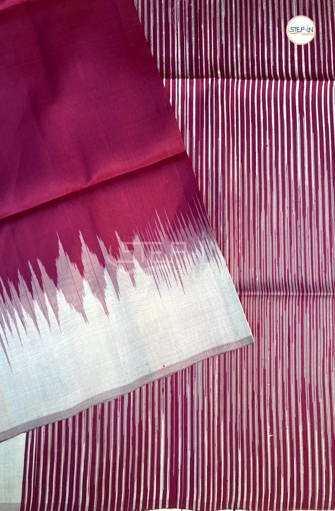 Plain Raw Soft Silk Saree With Contrast Boluse and Pallu -Maroon & Grey