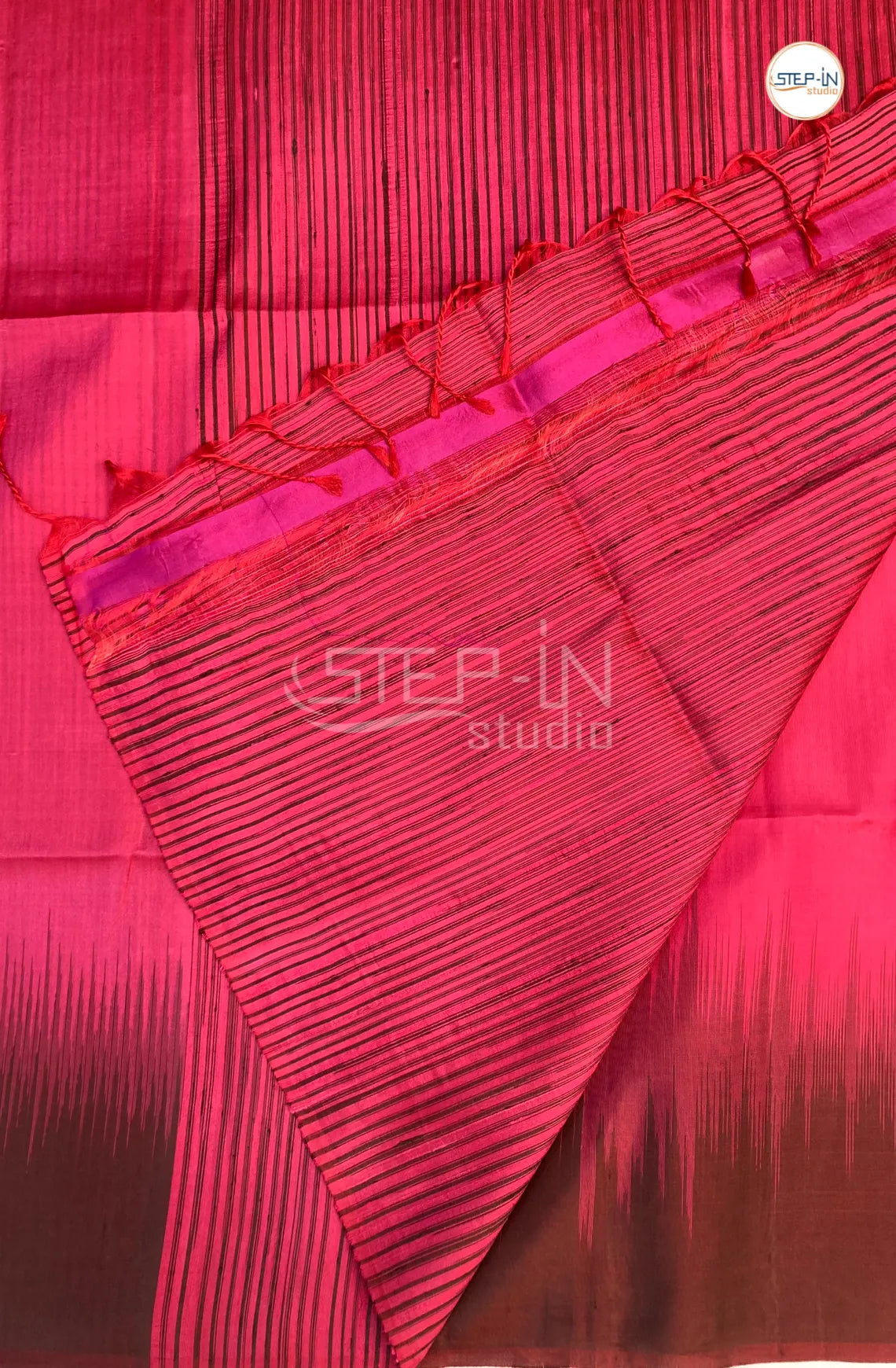 Plain Raw Soft Silk Saree With Contrast Boluse and Pallu - Pink & Brown