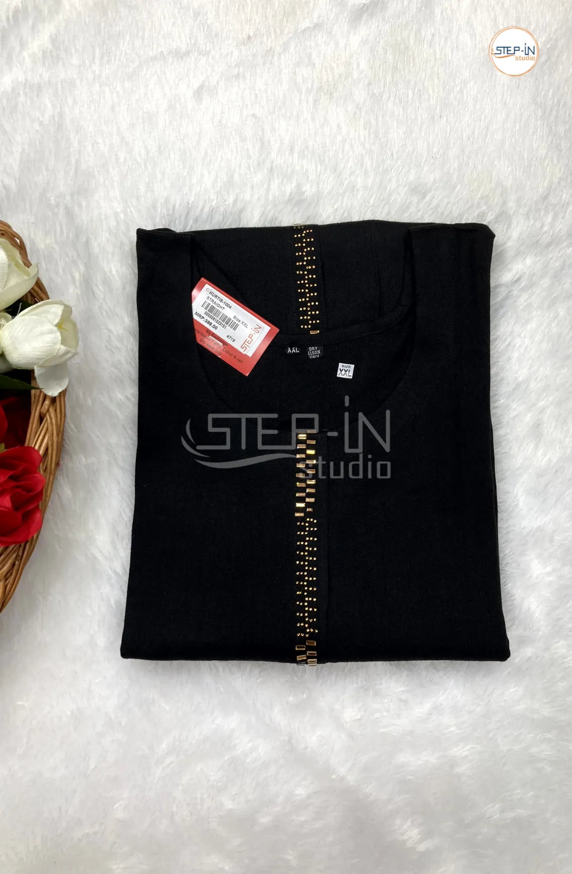 Plan Stone Neck Design Top - Black