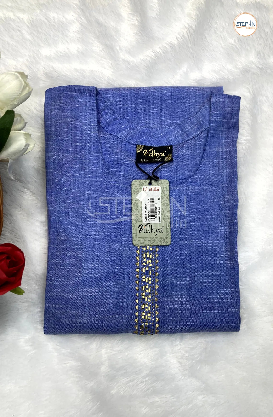 Plan Neck Stone Cotton Top - Batik Blue