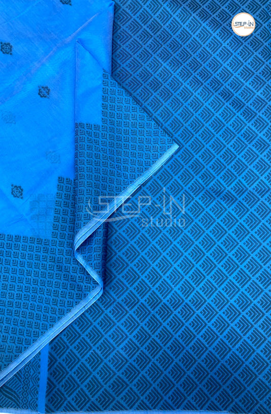 Pure Silk Cotton Saree With Geometric Floral Design Body - Sky Blue