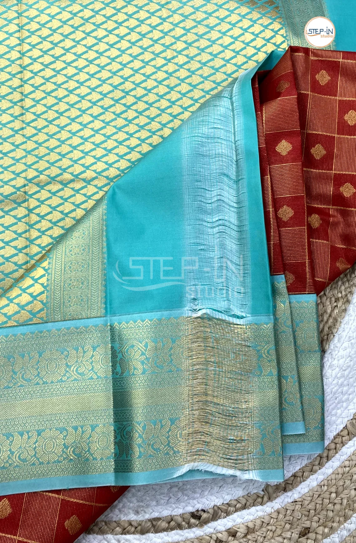 Red Semi Kanchi Silk Saree With Teal Contrast Zari Border