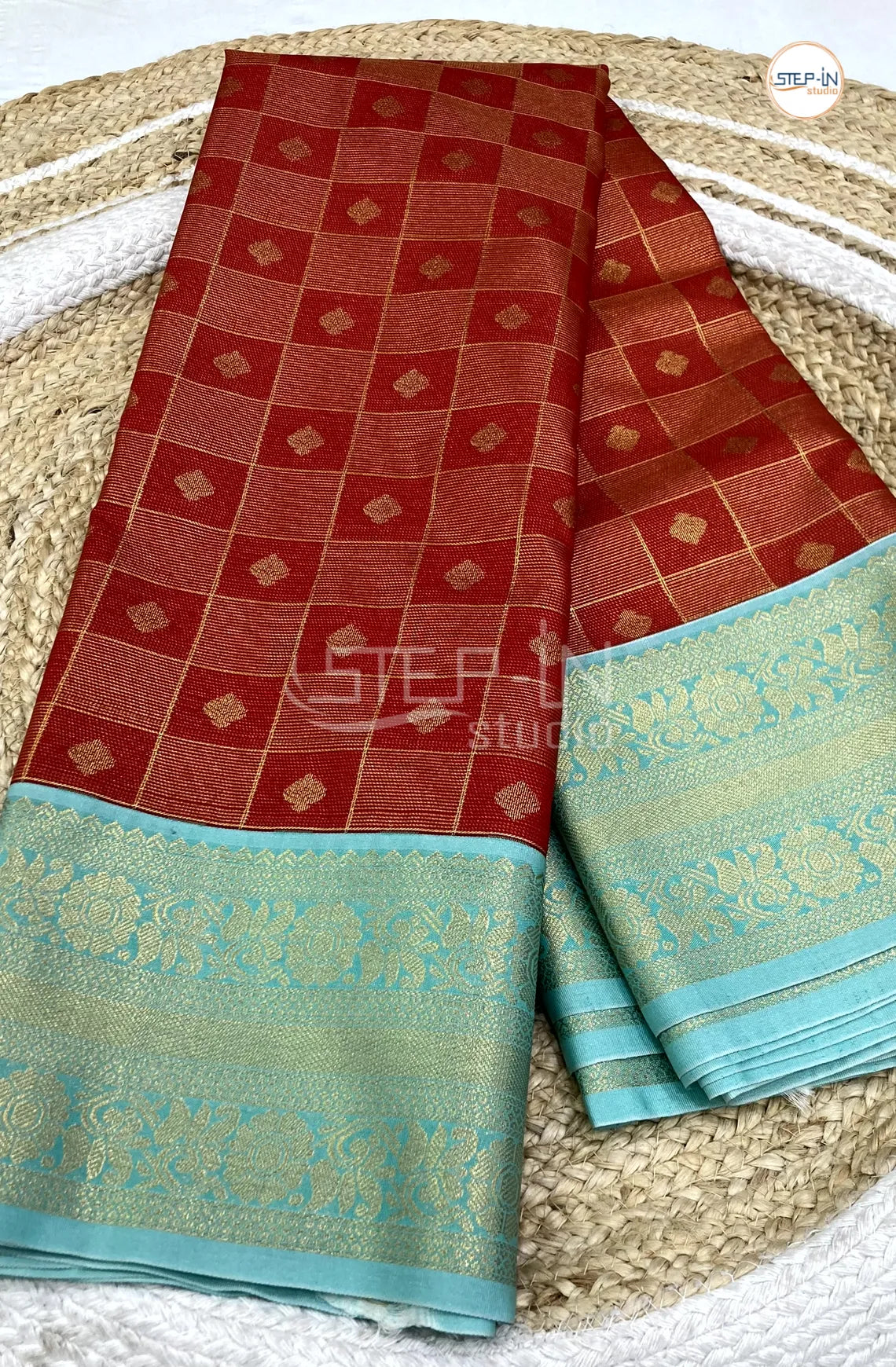 Red Semi Kanchi Silk Saree With Teal Contrast Zari Border