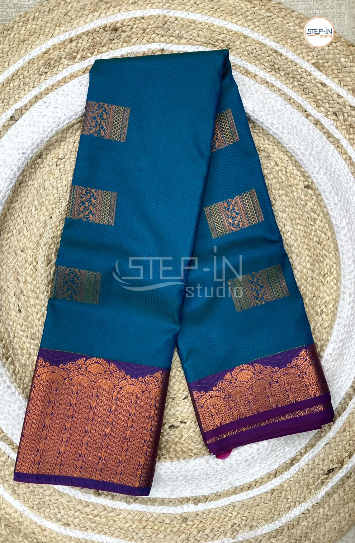 Semi Kanchi Silk Saree With Contrast Pallu and Zari Border - Blue & pink