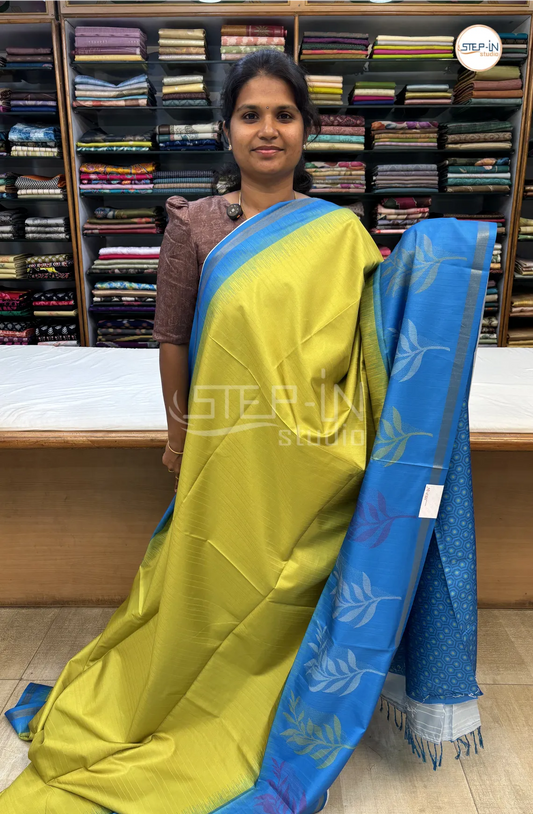 Semi Butter Silk Saree With Contrast Pallu & Border With Blouse - Lime Green & Sea Blue